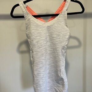Lululemon top